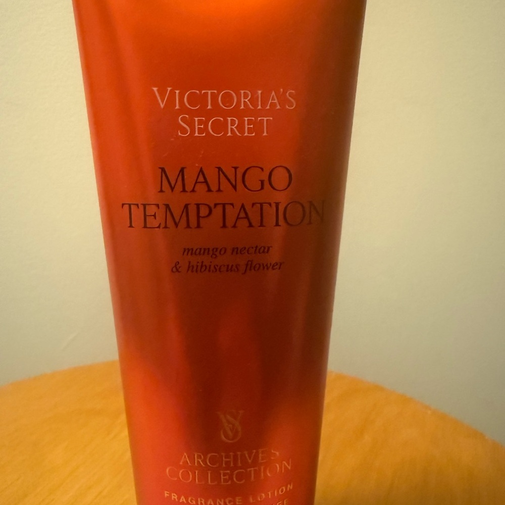 Victoria's Secret Mango Nectar Hibiscus Lotion